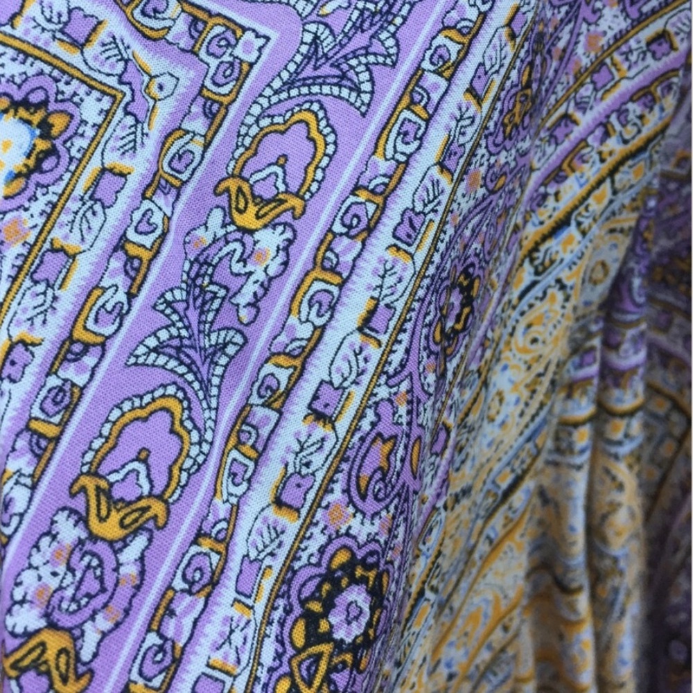 Cotton on brand kimono in lavender and sherbet yellow - Picture 6 of 12